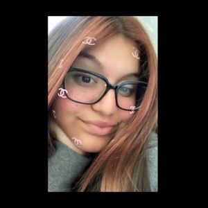 Meet your Posher, Erika